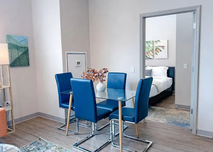 Modern 2br In South Loop Near Soldier Field, Grant Park, Downtown, & Lakefront Trail Chicago