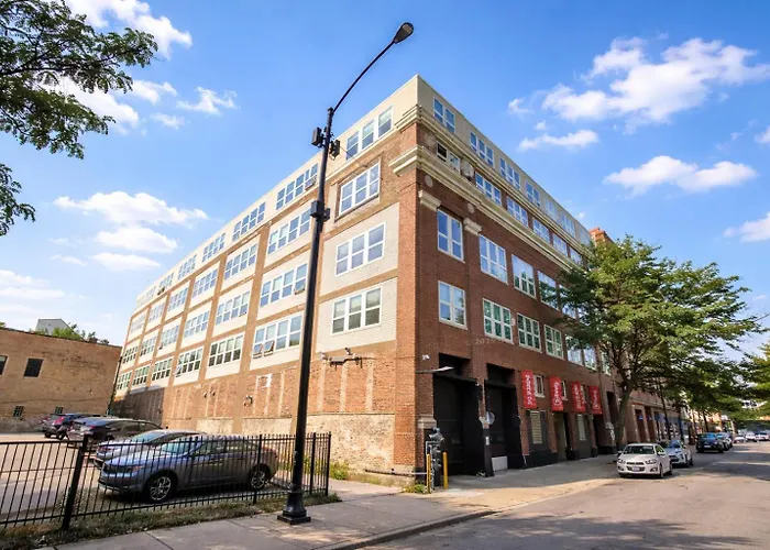 Apartment Modern 2br In South Loop Near Soldier Field, Grant Park, Downtown, & Lakefront Trail